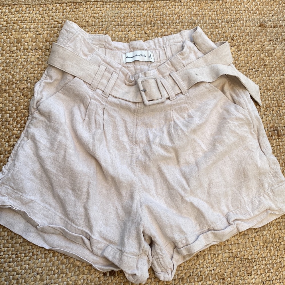 Abercrombie & Fitch High-Waist Linen Blend Paperbag Shorts in Light Beige